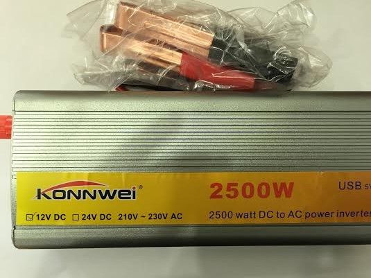 Інвертор напруги, перетворювач 12/220V - 2500W